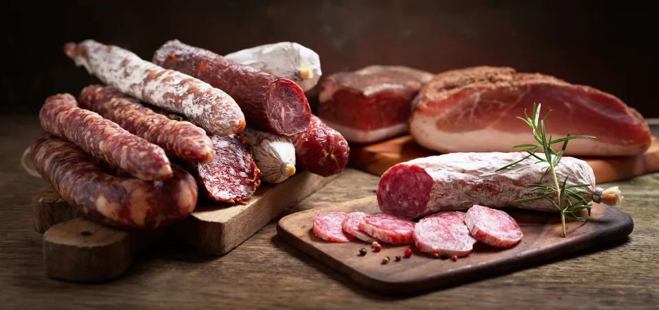 Fiambres, Embutidos Secos y Salazones